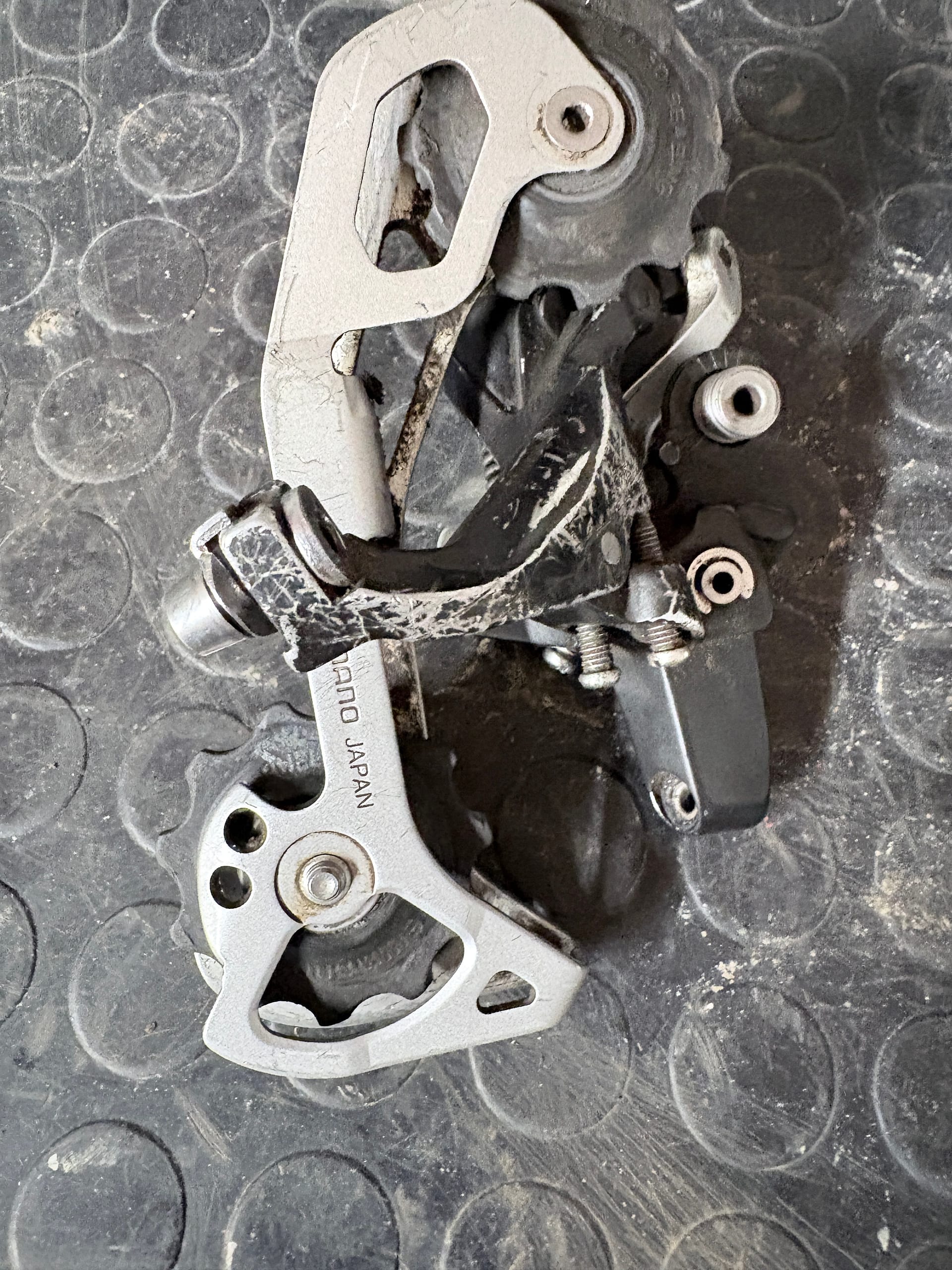 deragliatore Shimano